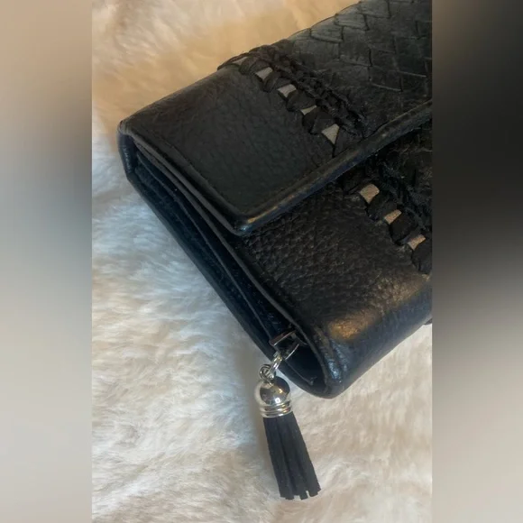 Bottega Veneta Intrecciato
Long Flap Wallet In black
Leather - Picture 14 of 15